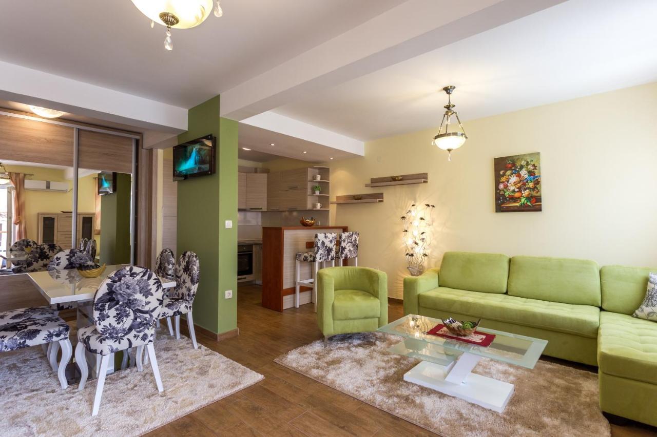 Apartments Rivijera Herceg Novi Exterior photo