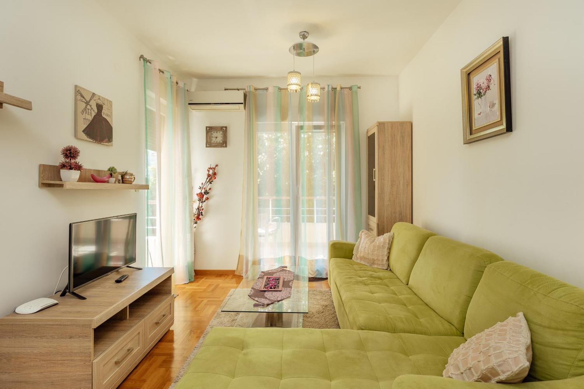 Apartments Rivijera Herceg Novi Exterior photo