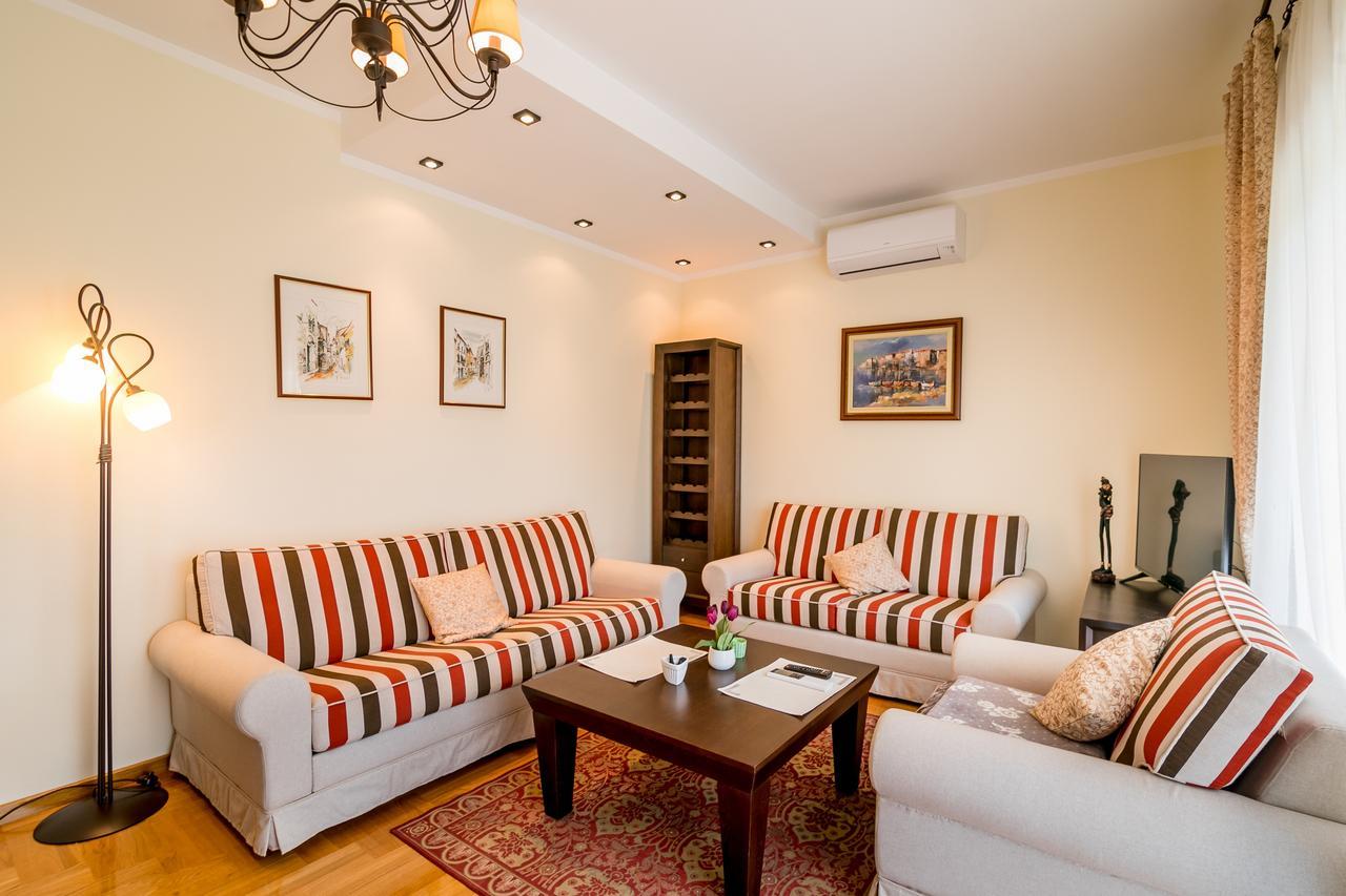 Apartments Rivijera Herceg Novi Exterior photo